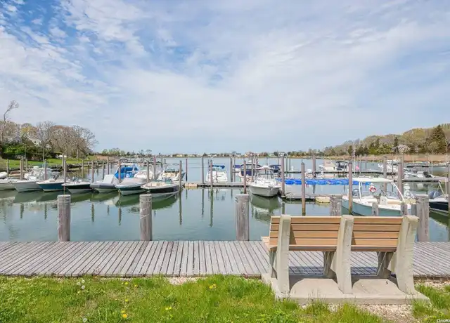 Property at 2 Turtle Pond Rd, Southampton, NY, 11968, 3 beds, 2 baths, [object Object]
