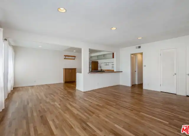 Property at 11901 Nebraska Ave Unit 3, Los Angeles, CA, 90025, 2 beds, 1 bath, [object Object]