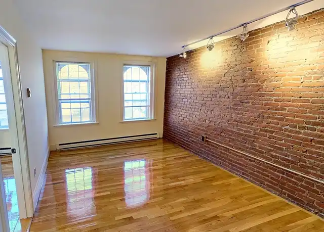 Property at 88 W Cedar St Unit 7, Boston, MA, 02114, 2 beds, 1 bath, [object Object]