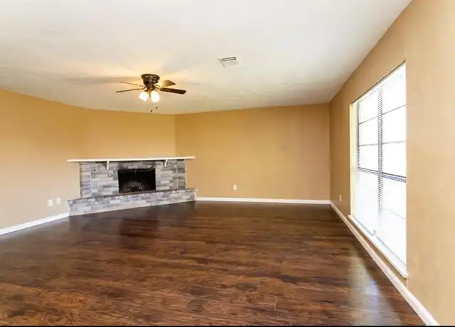 Property at 6314 Edenglen Ct, Houston, TX, 77049, 3 beds, 2 baths, [object Object]