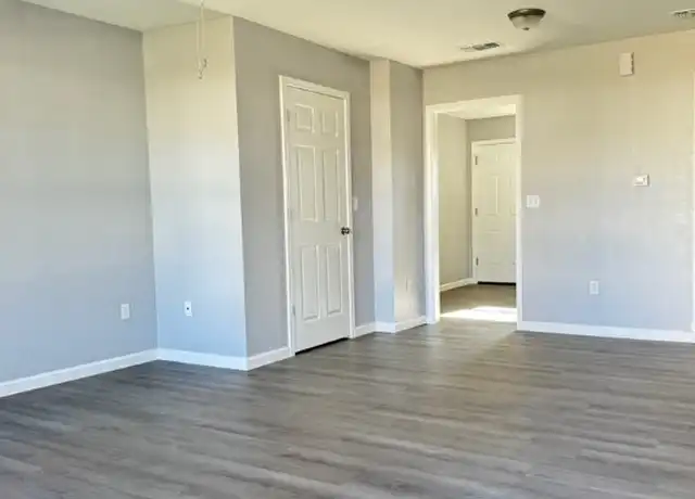 Property at 1306 White Ave, Killeen, TX, 76541, 3 beds, 1 bath, [object Object]