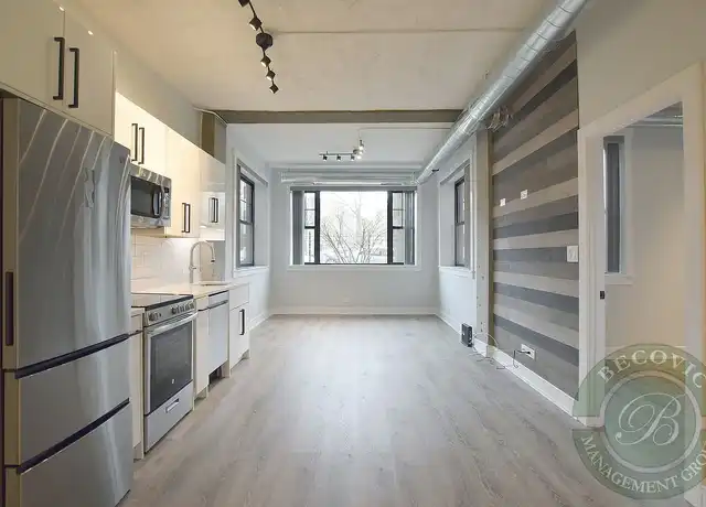 Property at The Lakeside Terrace - 7645 N Sheridan Rd, Chicago, IL, 60626, 2 beds, 1 bath, [object Object]