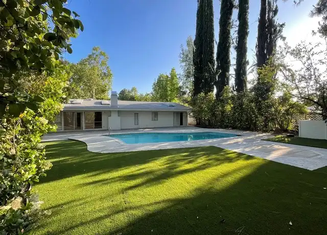 Property at 24041 Mariano St, Woodland Hills, CA, 91367, 4 beds, 2 baths, [object Object]