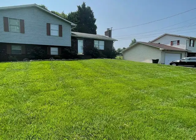 Property at 412 Odell Rd, Maryville, TN, 37801, 3 beds, 1.5 baths, [object Object]