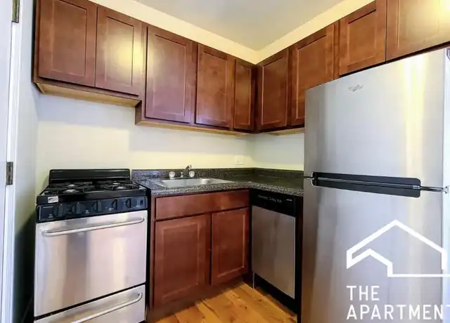 Property at 821 W Cornelia Ave, Chicago, IL, 60657, 0 beds, 1 bath, [object Object]
