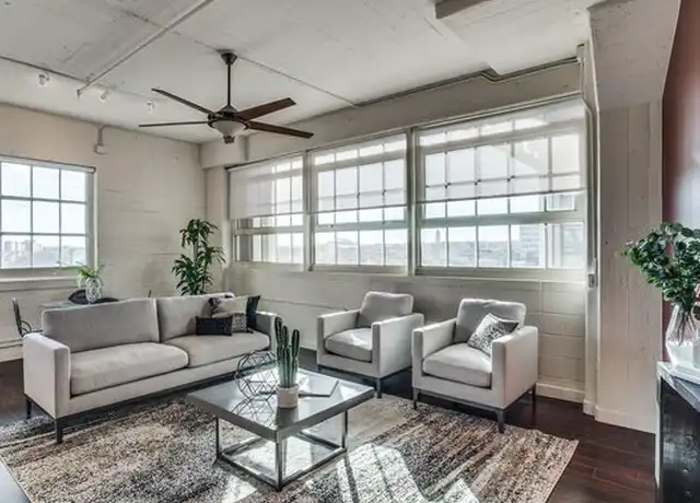 Property at 411 W 7th St Unit 211, Fort Worth, TX, 76102, 1 bed, 1 bath, [object Object]