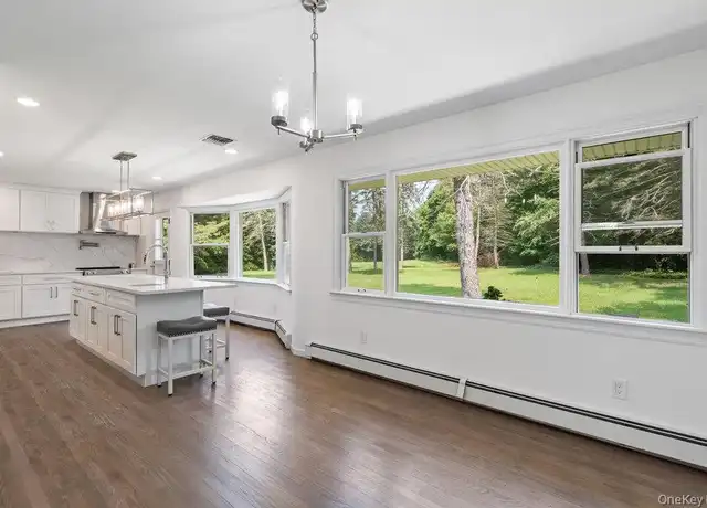 Property at 1950 Midlane, Syosset, NY, 11791, 5 beds, 3 baths, [object Object]