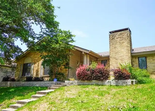 Property at 4734 Cliffwood Dr, Garland, TX, 75043, 3 beds, 2 baths, [object Object]