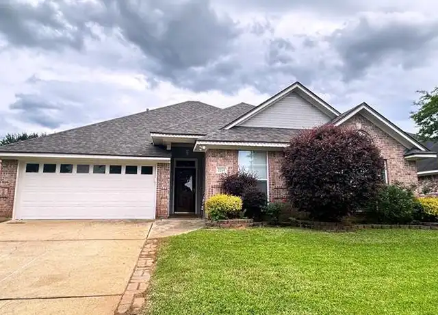 Property at 2208 Washburn Way, Bossier City, LA, 71111, 4 beds, 2 baths, [object Object]