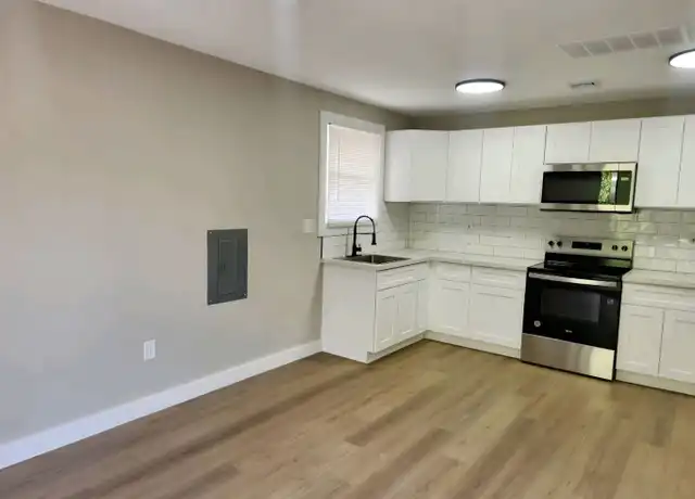 Property at 200 E Maple Ave Unit 2, Merchantville, NJ, 08109, 2 beds, 1 bath, [object Object]