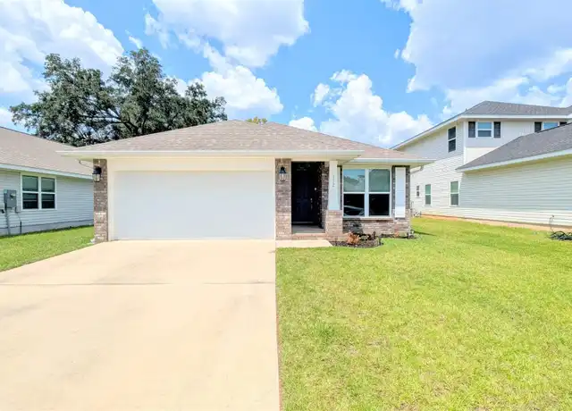 Property at 152 Polo Ter, Pensacola, FL, 32534, 3 beds, 2 baths, [object Object]