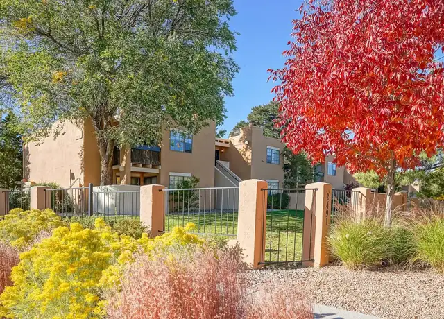 Photo of 2500 Sawmill Rd, Santa Fe, NM 87505