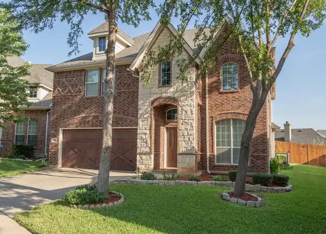 Property at 910 Waterside Dr, Euless, TX, 76039, 4 beds, 2.5 baths, [object Object]