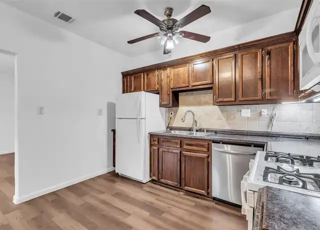 Property at 3925 Woodleigh St Unit 2, Houston, TX, 77023, 1 bed, 1 bath, [object Object]