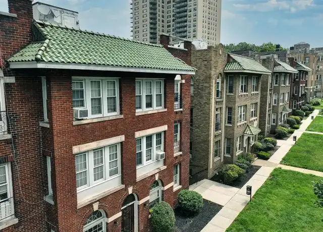 Property at 552 Park Ave Unit 1E, East Orange, NJ, 07017, 2 beds, 1 bath, [object Object]