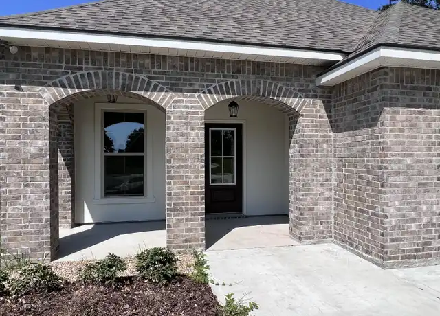 Property at 107 Tenor St, Youngsville, LA, 70592, 3 beds, 2 baths, [object Object]