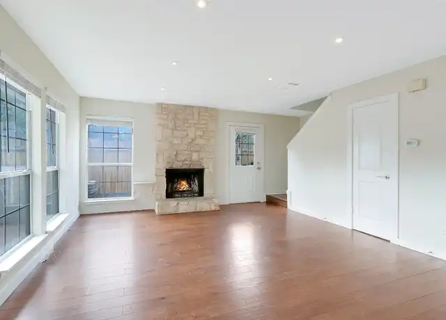 Property at 1501 Camp Craft Rd Unit B, West Lake Hills, TX, 78746, 2 beds, 1.5 baths, [object Object]