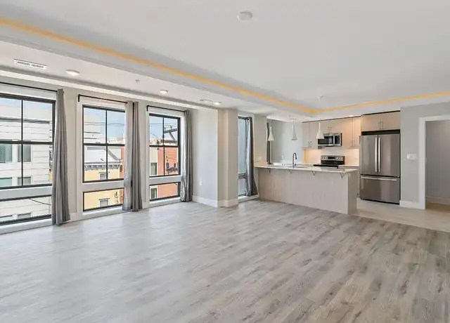 Property at 1633 N 2nd St, Philadelphia, PA, 19122, 2-3 beds, 2-3.5 baths, [object Object]