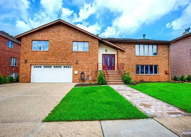 Property at 265 4th St, Palisades Park, NJ, 07650, 3 beds, 2 baths, [object Object]