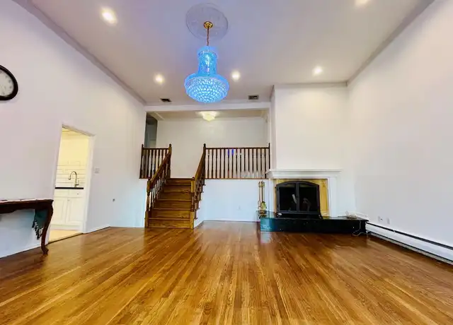 Property at 54 Maiden Ln, Jericho, NY, 11753, 4 beds, 3 baths, [object Object]