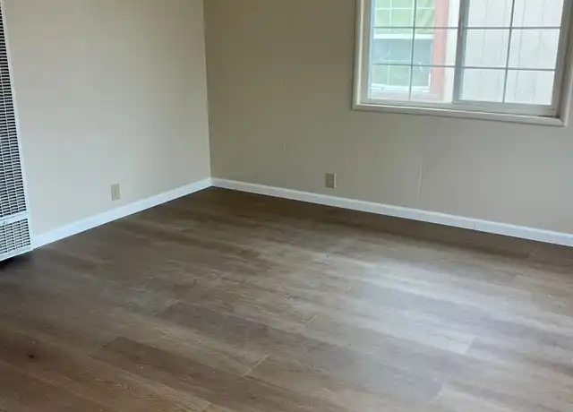 Property at 59 N Hebbron Ave, Salinas, CA, 93905, 1 bed, 1 bath, [object Object]
