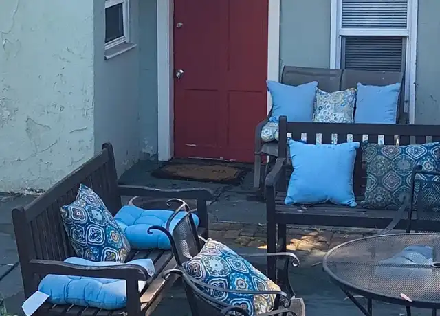 Property at 2820 Linden St, Oakland, CA, 94608, 1 bed, 1 bath, [object Object]