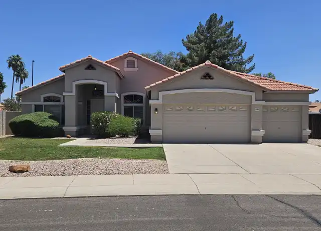Property at 1283 E Tradewind Dr, Gilbert, AZ, 85234, 4 beds, 2 baths, [object Object]