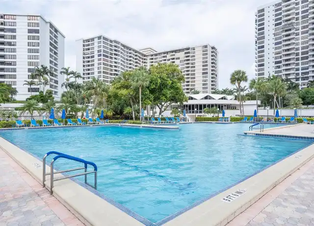 Property at 600 Three Islands Blvd #510, Hallandale Beach, FL, 33009, 1 bed, 1.5 baths, [object Object]