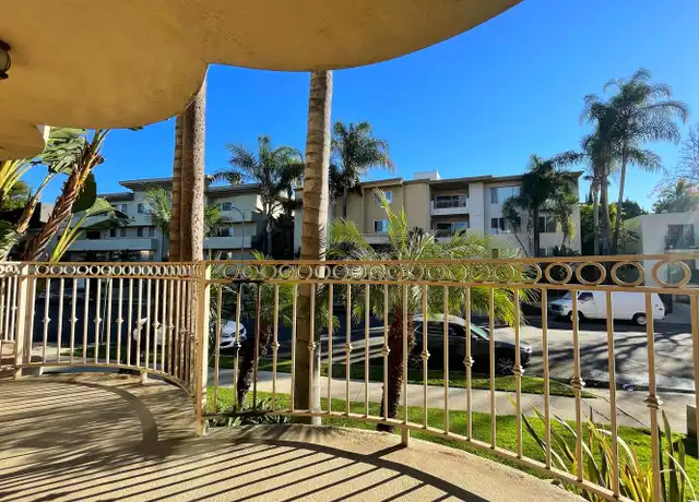 Property at 4646 Willis Ave #201, Sherman Oaks, CA, 91403, 3 beds, 2 baths, [object Object]