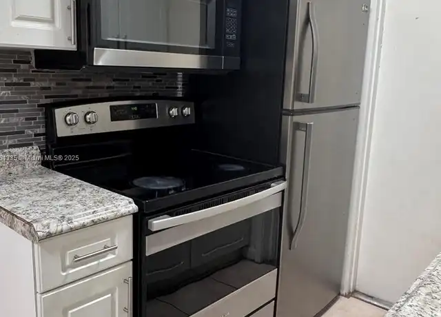 Property at 2331 Adams St Unit 13, Hollywood, FL, 33020, 1 bed, 1 bath, [object Object]