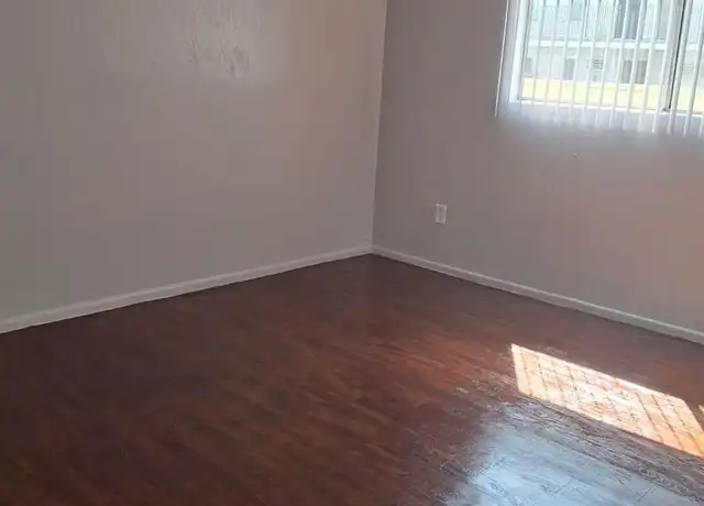 Property at 12001 Runnymede St Unit 18, North Hollywood, CA, 91605, 1 bed, 1 bath, [object Object]