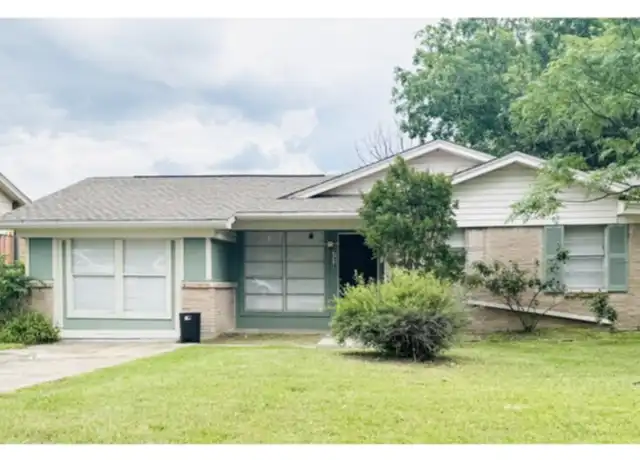 Property at 714 Pebble Creek Ln, Mesquite, TX, 75149, 3 beds, 2 baths, [object Object]