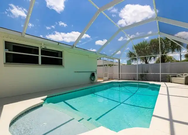 Property at 117 Ocean Grove Dr, Ormond Beach, FL, 32176, 4 beds, 2 baths, [object Object]