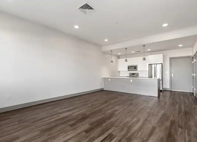 Property at 400 Mystic Ave Unit 308, Somerville, MA, 02145, 2 beds, 2 baths, [object Object]