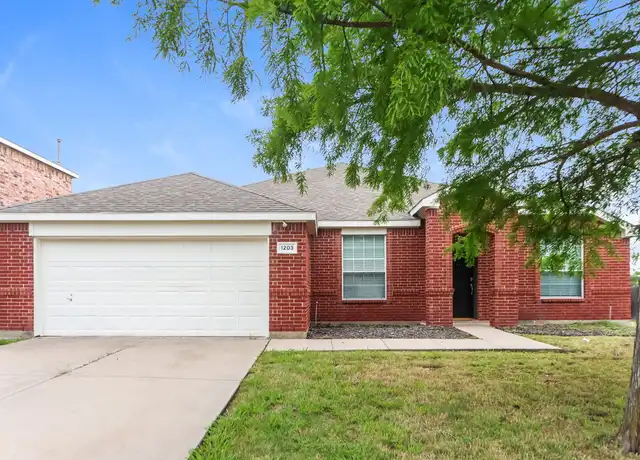 Property at 1203 Hampton Dr, Forney, TX, 75126, 4 beds, 2 baths, [object Object]