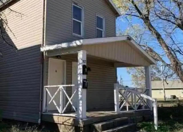 Property at 507 S Evans Ave Unit A, Evansville, IN, 47713, 2 beds, 1 bath, [object Object]