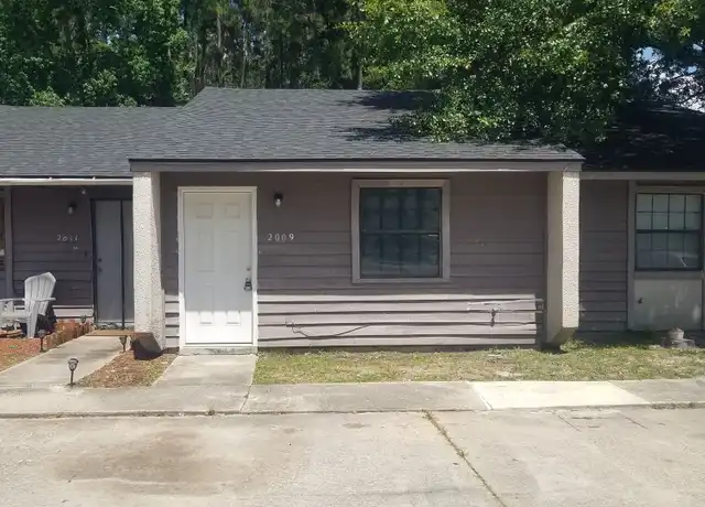 Property at 2009 Melrose Dr, Valdosta, GA, 31602, 2 beds, 1 bath, [object Object]
