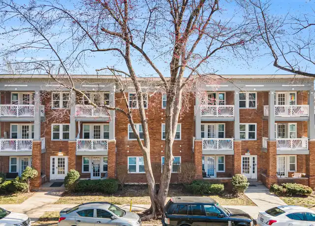 Property at 5047 Wyandotte St Unit 5047-6, Kansas City, MO, 64112, 1 bed, 1 bath, [object Object]