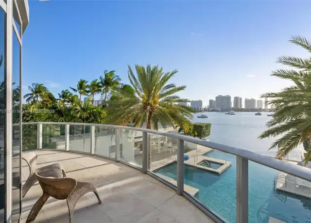 Property at 17301 Biscayne Blvd #211, Aventura, FL, 33160, 2 beds, 2.5 baths, [object Object]