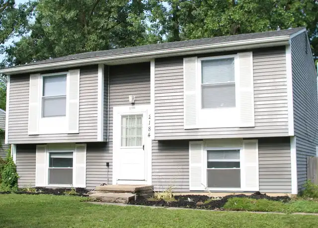Property at 2184 Hemlock Dr, Ann Arbor, MI, 48108, 4 beds, 1.5 baths, [object Object]
