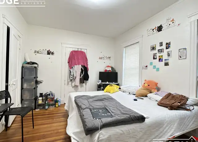 Property at 9 Roberts Rd Unit 2, Cambridge, MA, 02138, 3 beds, 1 bath, [object Object]