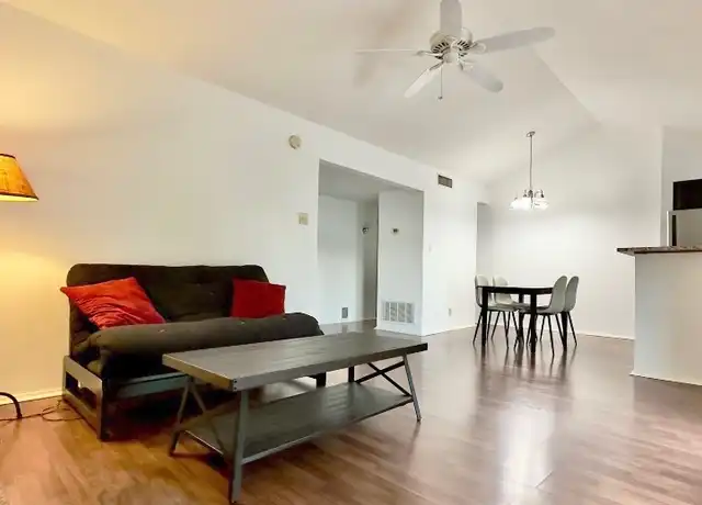 Property at 3018 S 1st St Unit 20341, Austin, TX, 78704, 1 bed, 1 bath, [object Object]