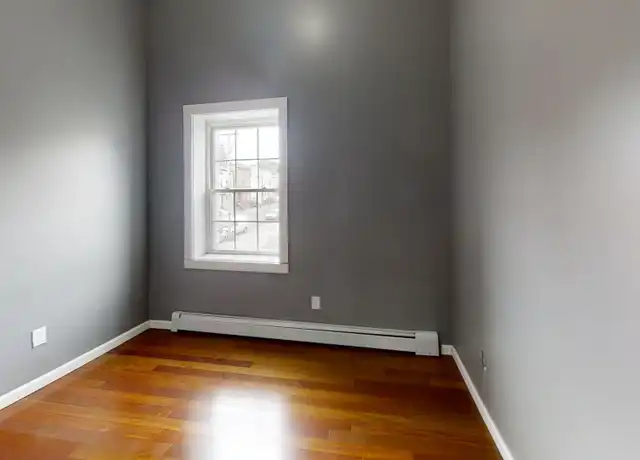 Property at 171 Quail St, Albany, NY, 12203, 4 beds, 1 bath, [object Object]
