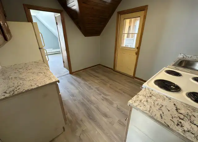 Property at 34 Nichols St Unit 3C, Gardner, MA, 01440, 2 beds, 1 bath, [object Object]