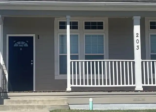 Property at 203 Palmwood Dr, Victoria, TX, 77901, 3 beds, 2 baths, [object Object]
