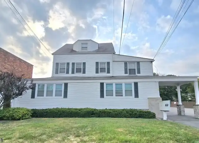 Property at 66 Roseland Ave, Caldwell, NJ, 07006, 2 beds, 1 bath, [object Object]