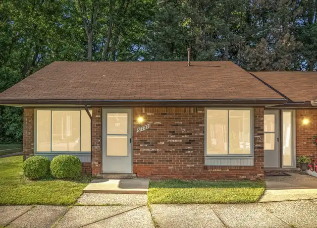 Property at 31701 Hoover Rd Unit 13, Warren, MI, 48093, 2 beds, 1 bath, [object Object]