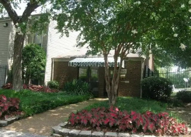 Property at 560 S Jefferson Pl Unit 5153, Memphis, TN, 38105, 2 beds, 2 baths, [object Object]