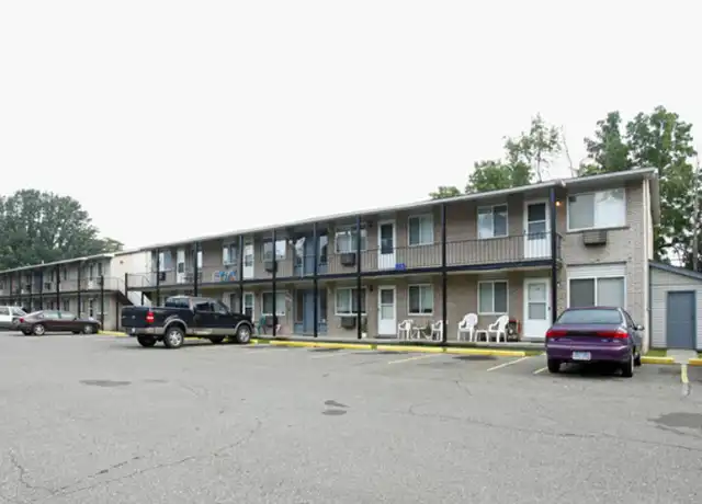 Property at 1760 St Johns Blvd Unit 13, Lincoln Park, MI, 48146, 2 beds, 1 bath, [object Object]