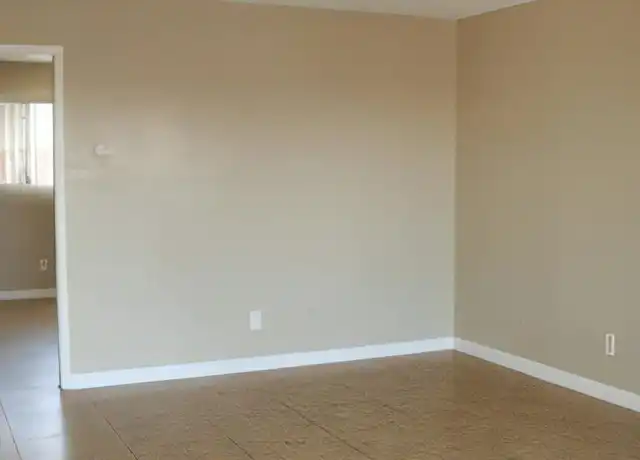 Property at 2510 Haley St Unit 15, Bakersfield, CA, 93305, 1 bed, 1 bath, [object Object]